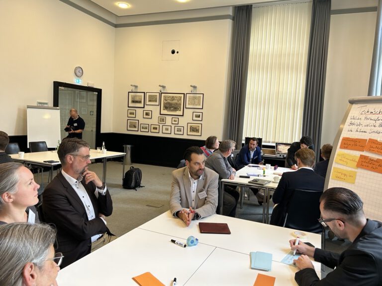 In drei workshops wurde tiefer in aktuelle Herausforderungen für den H2 Markthochlauf eingetaucht | © Tim Zeige